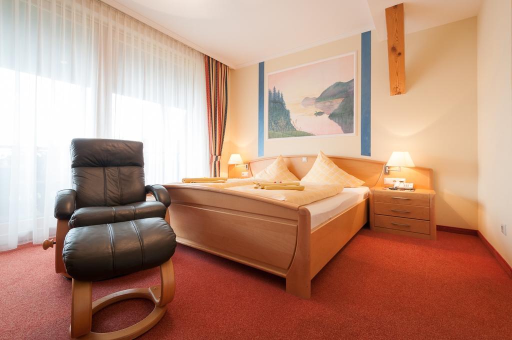 Hotel Landhof Simeter Gmbh Spittal an der Drau Oda fotoğraf